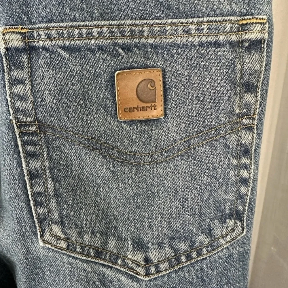 Carhartt Traditional Fit Denim Blue Jeans Mens 38x30 Workwear Distressed *flaw